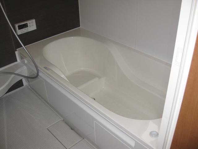 Bathroom. Spacious space \ in one tsubo type of bathroom (^ o ^) /