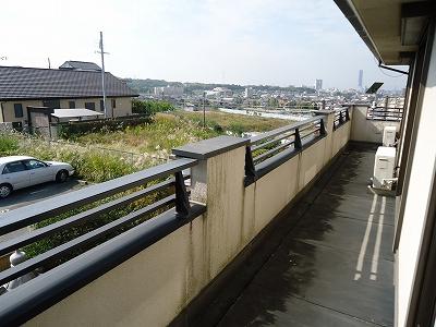 Balcony. Local (11 May 2013) Shooting