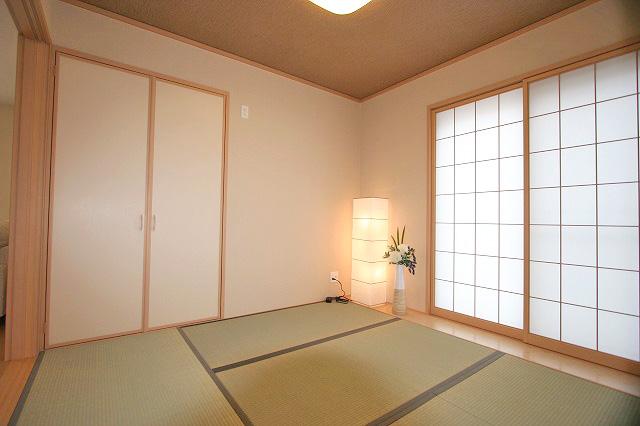 Non-living room. First floor Japanese-style room