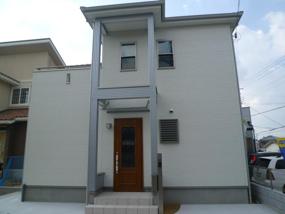 Building plan example (exterior photos). Please, Please feel free to visitors.