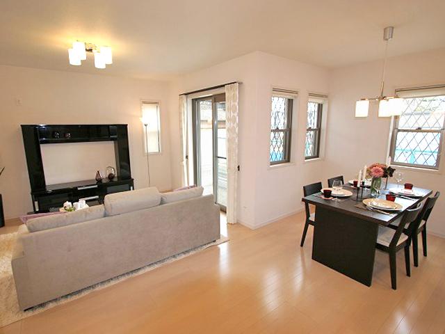 Living. 18 Pledge of spacious LDK