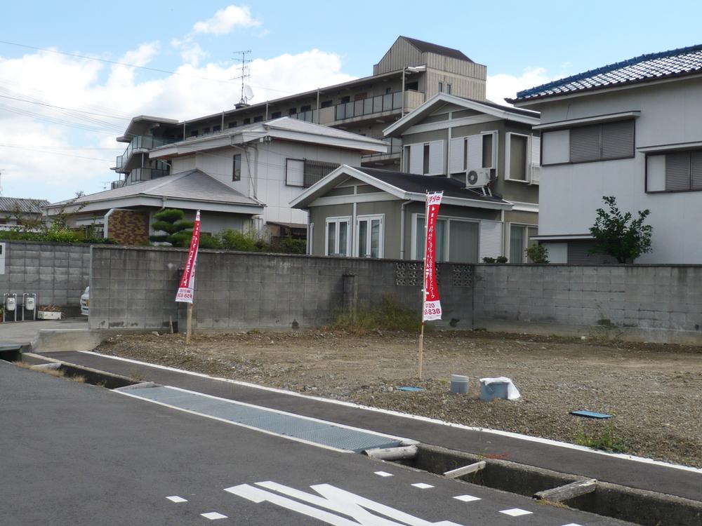 Local photos, including front road. ☆ Frontal road ☆ ☆ Front road is located about 6.8m