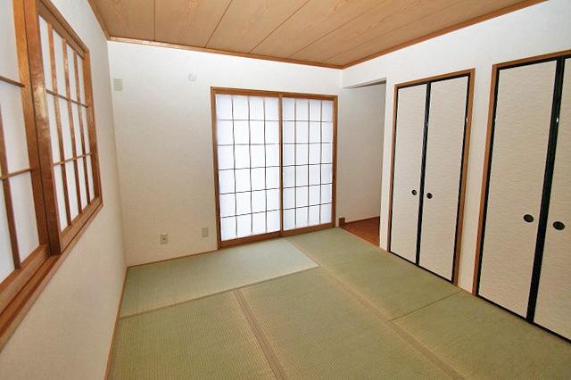 Non-living room. First floor Japanese-style room