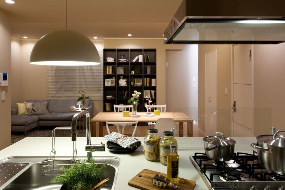 Kitchen. You can spacious use by taking advantage of the counter.