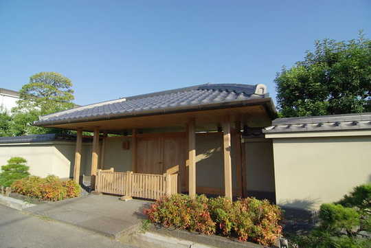 Local appearance photo