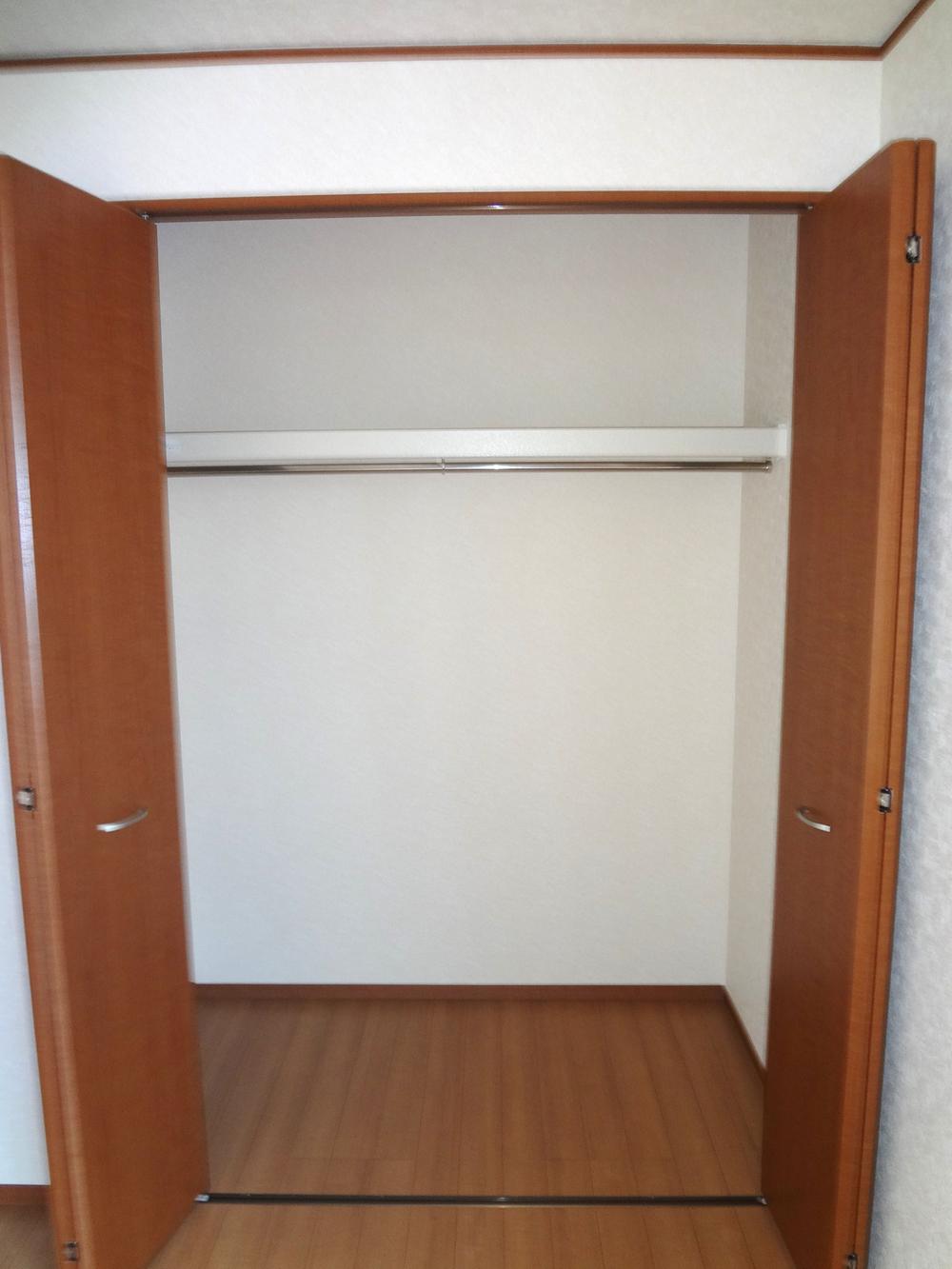 Receipt. The second floor Western-style housing.