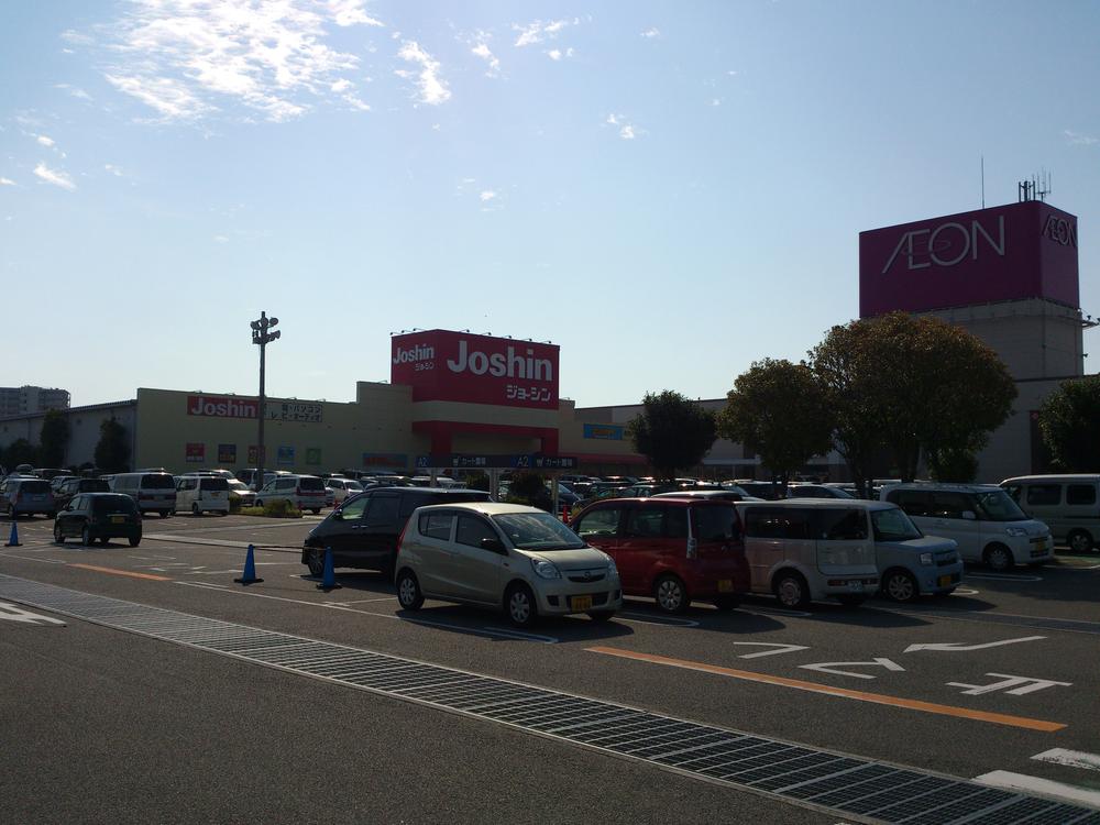 Home center. Joshin to Hineno shop 2338m