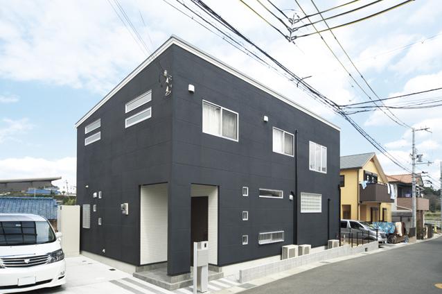 Building plan example (exterior photos). It is the appearance of the customer was built house. Along the customer needs, Our personnel will be happy to a variety of suggestions from a professional's point of view.