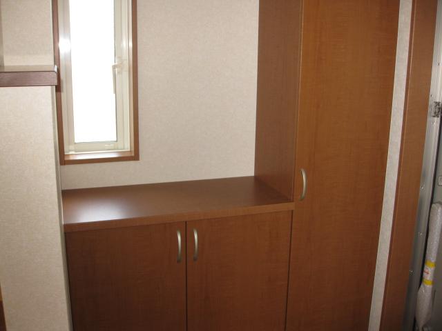 Other. ☆ Large front door storage ☆ ☆ Entrance clean, large capacity