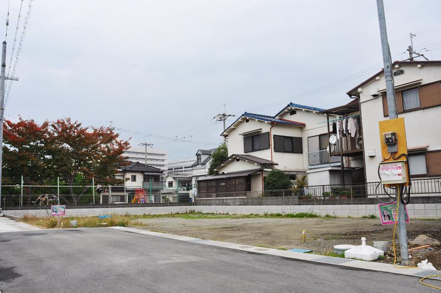 Local photos, including front road. (Shooting at local / 2013 November shooting)