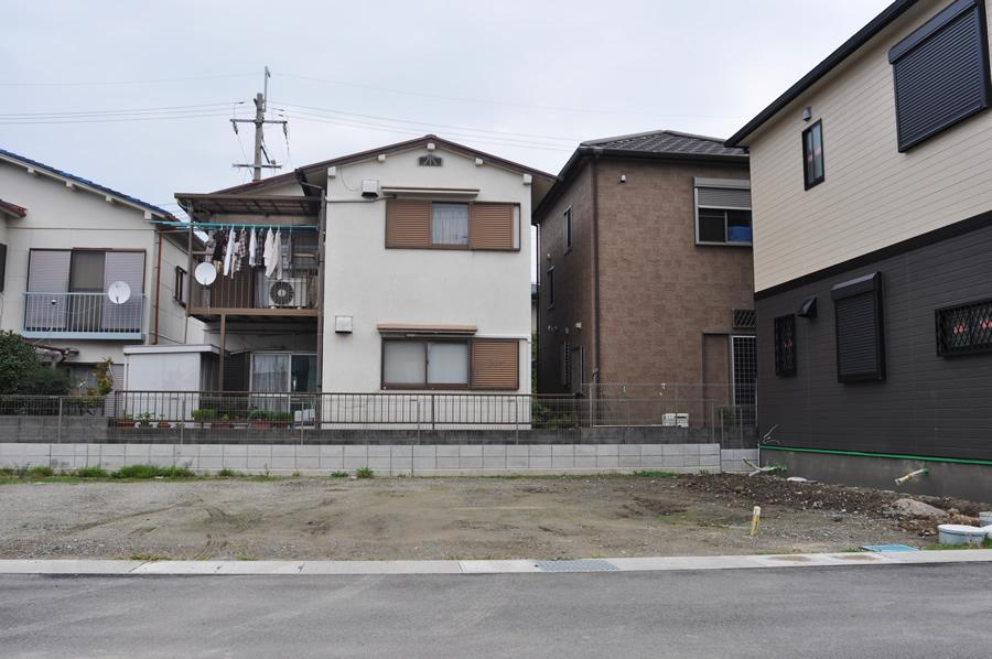 Local photos, including front road. (Shooting at local / 2013 November shooting)