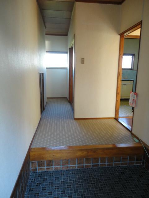 Other. Indoor shooting