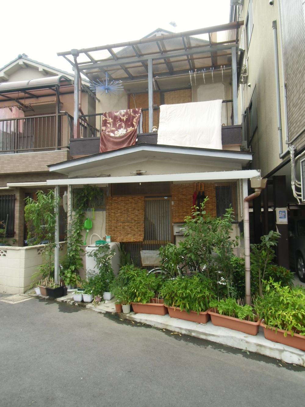 Local appearance photo. Local (July 2013) Shooting