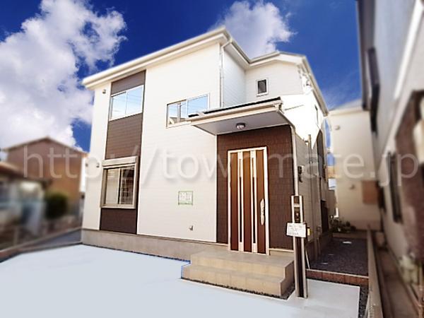 Same specifications photos (appearance). Bright, simple appearance