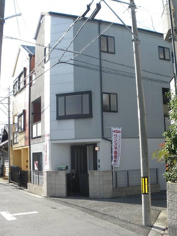 Local appearance photo