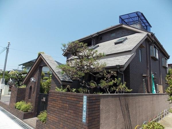 Other. A home away from home to give breath to the "hot"