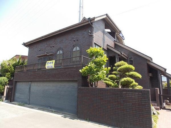 Other. Parking with a shutter