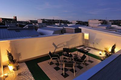 Balcony. Relaxation space dad night! Beer of feeling the night air of the summer at the end work is the best!