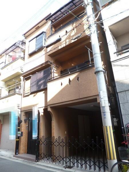 Local appearance photo.  ☆ With built-in garage