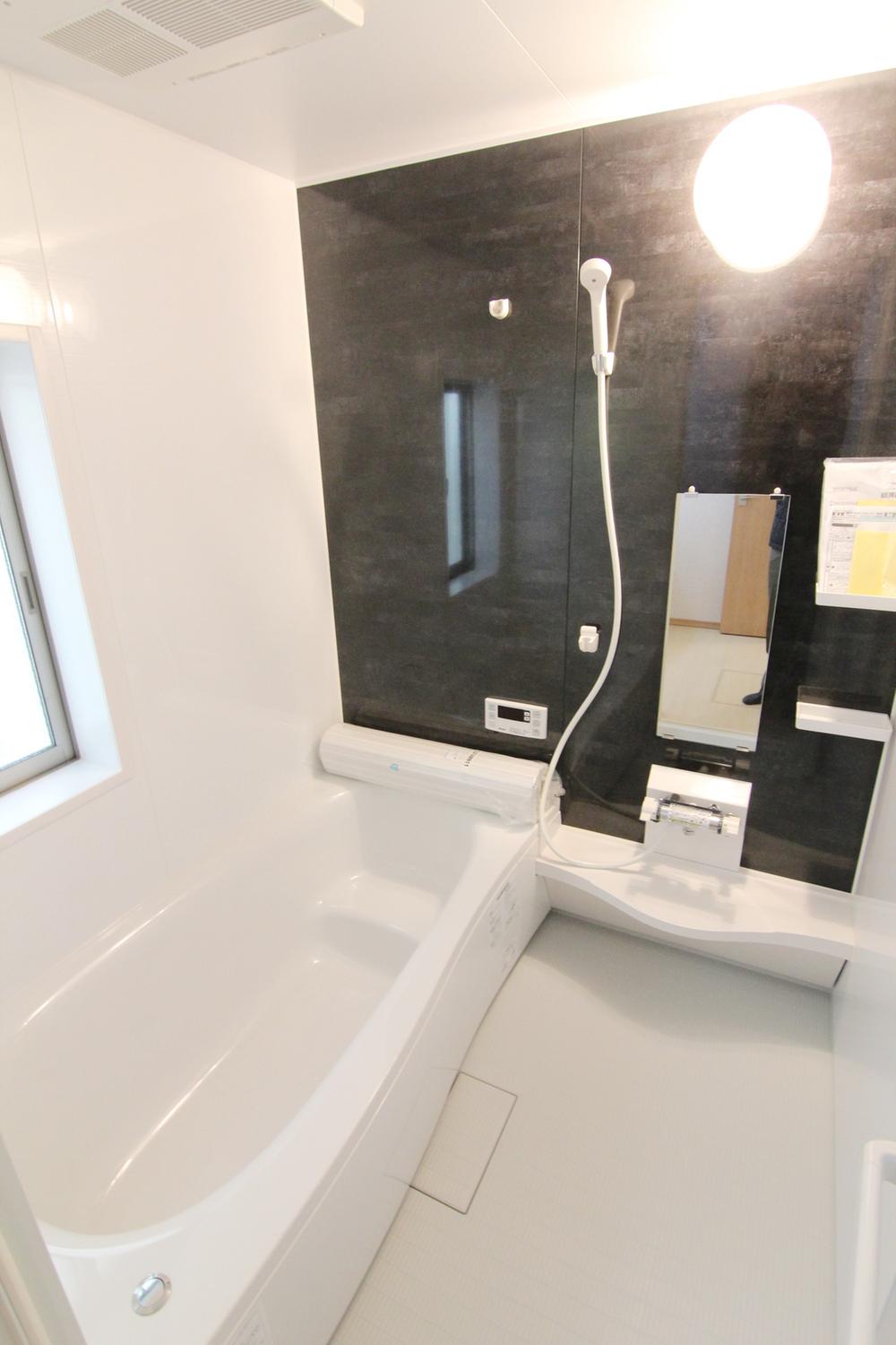 Bathroom.  ◆ bathroom