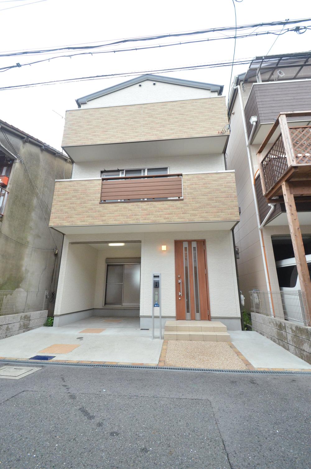 Local appearance photo. Local (September 2013) Shooting