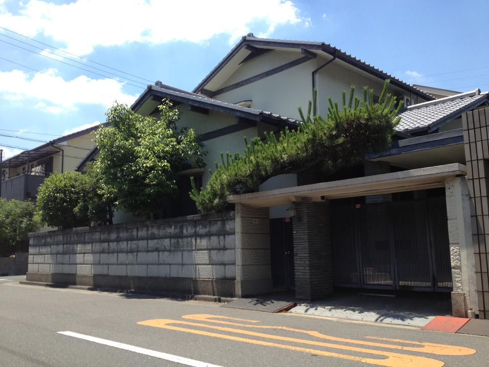 Local appearance photo. Local (June 2013) Shooting