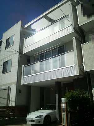 Local appearance photo. appearance Since it is a south-facing, Day is good !!