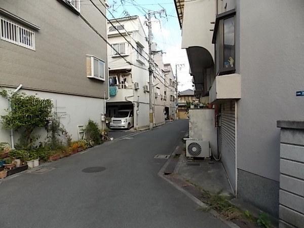 Other. Calm life to fulfill in a quiet residential area