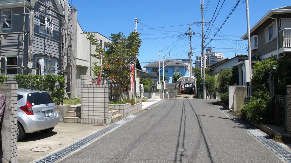 Local photos, including front road. ☆ Frontal road ☆