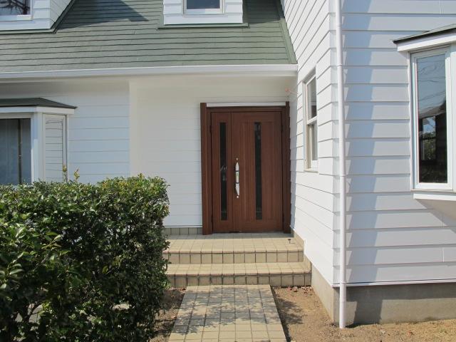 Entrance. ☆ Entrance front of the garden are various enjoyed at the ingenuity and ideas