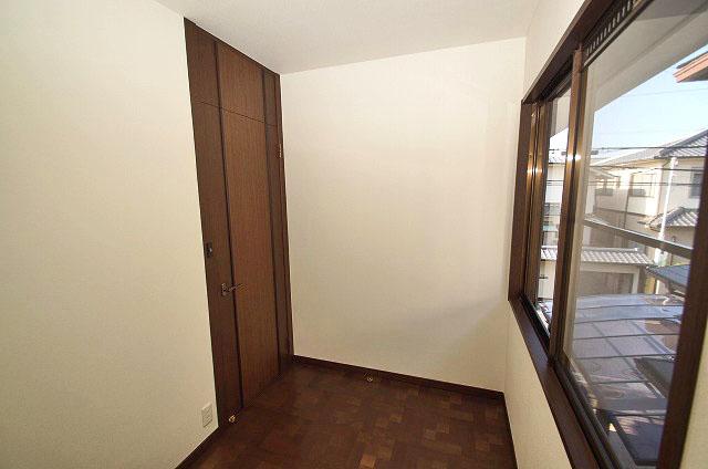 Receipt. Second floor storeroom