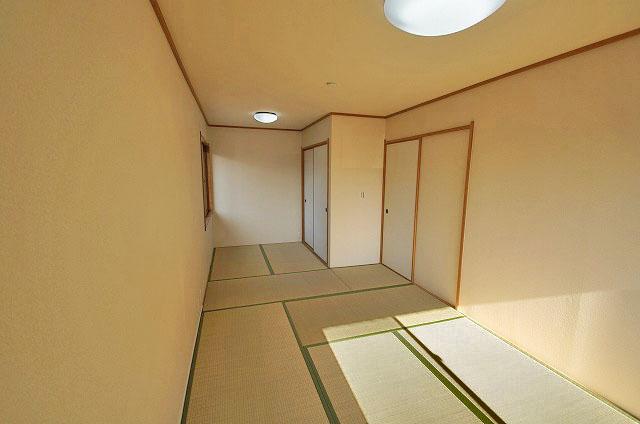 Non-living room. Second floor Japanese-style room