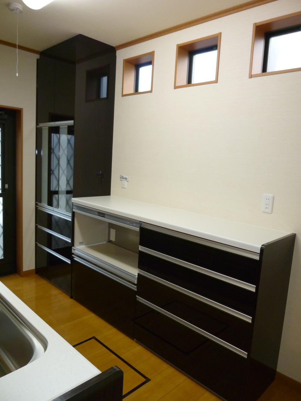 Other Equipment. Rear storage behind the kitchen. Will also come in handy as a space, such as Ready-To-Eat not only housing that put away the dishes.