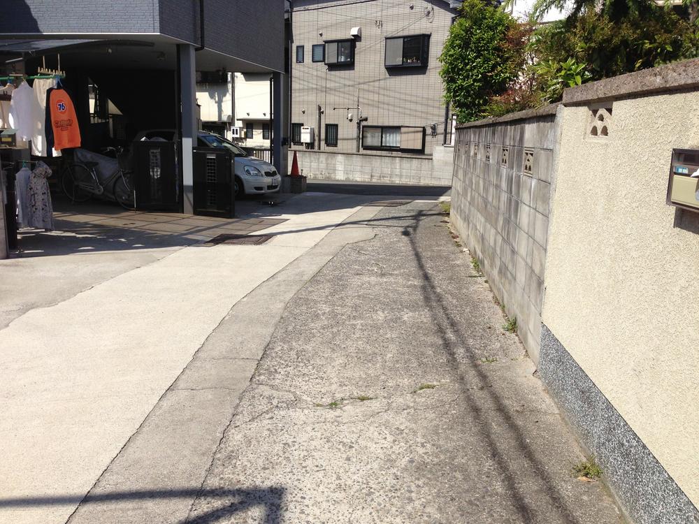 Local photos, including front road. Local (May 2013) Shooting