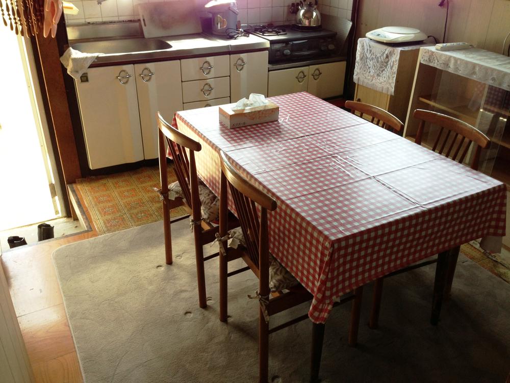 Living. Room (May 2013) Shooting