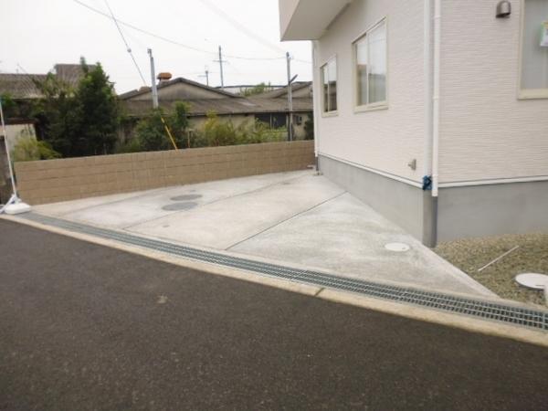 Local photos, including front road