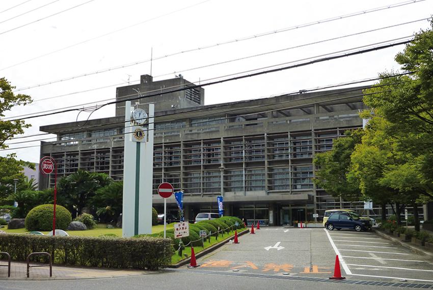 Government office. Until Kaizuka City Hall 2680m walk 34 minutes, Bicycle 9 minutes