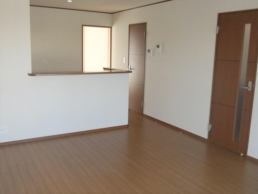 Living. 1 Gochi living