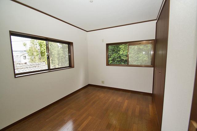 Non-living room. 2 Kaiyoshitsu