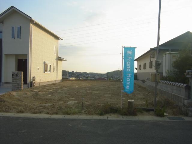 Local land photo. Because there is a room of the adjacent dwelling unit, Loose spend it going without worrying about the surroundings, Spacious local. Local (June 2013), shooting (A No. land)