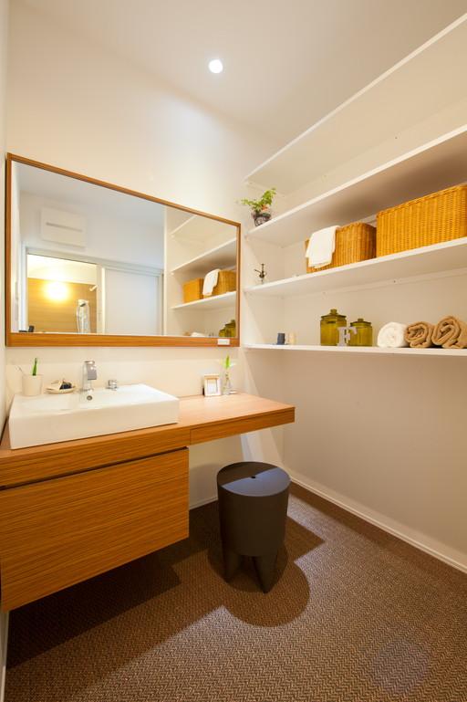 Building plan example (introspection photo). Installation in combination with powder corner in the wash room. Since the busy morning if this can be here also make, It will be saved.  [Construction Case]