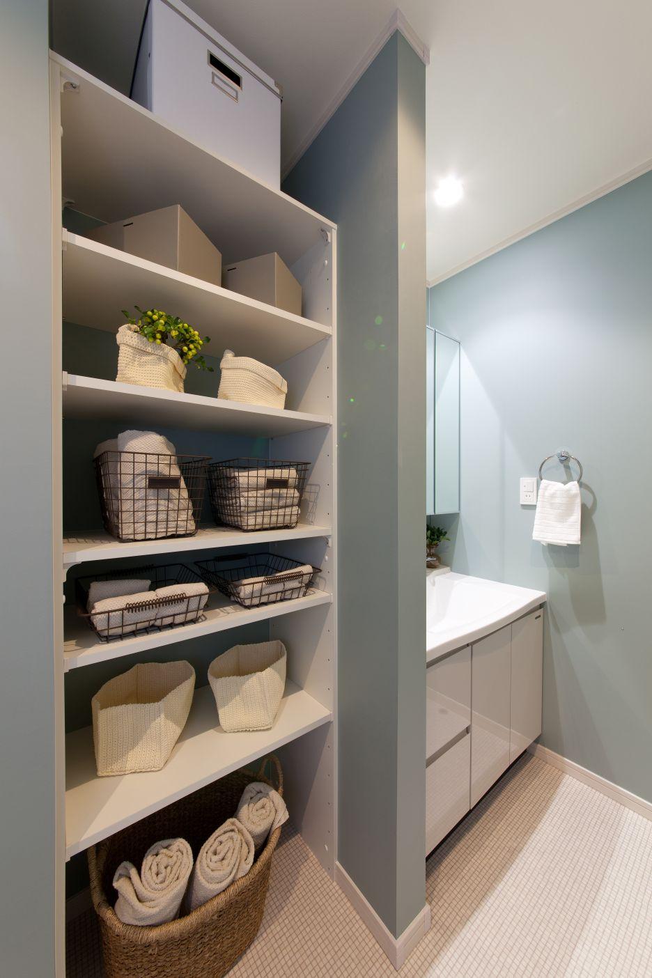 Building plan example (introspection photo). Storage space is scarce wash room also this street.