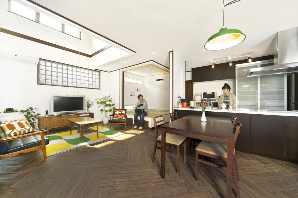 Building plan example (introspection photo). It is home to our customers has been built in the actual design freedom. Spacious space design is very impressive floor plan.