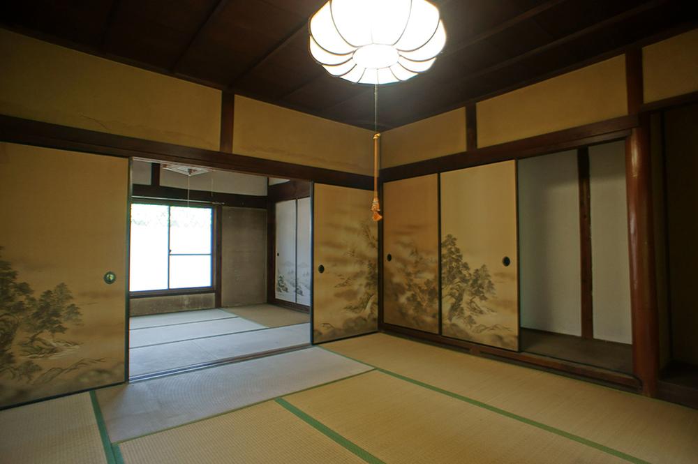 Non-living room. July 2012 shooting