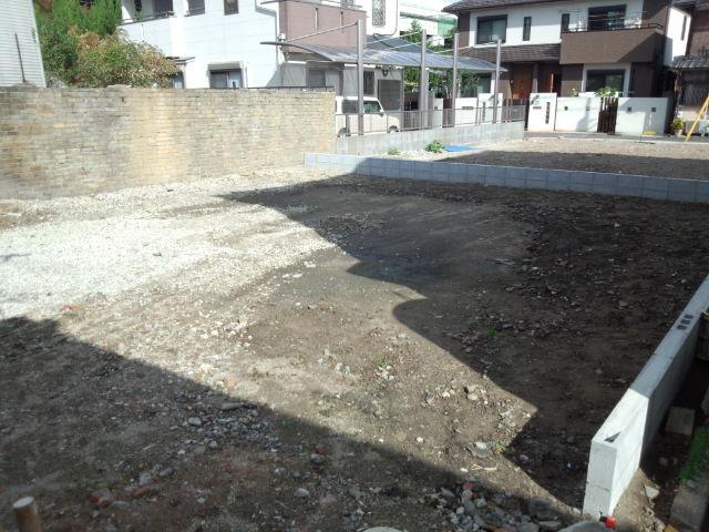 Local appearance photo. ☆ Car space is a subdivision of two or more Okkei