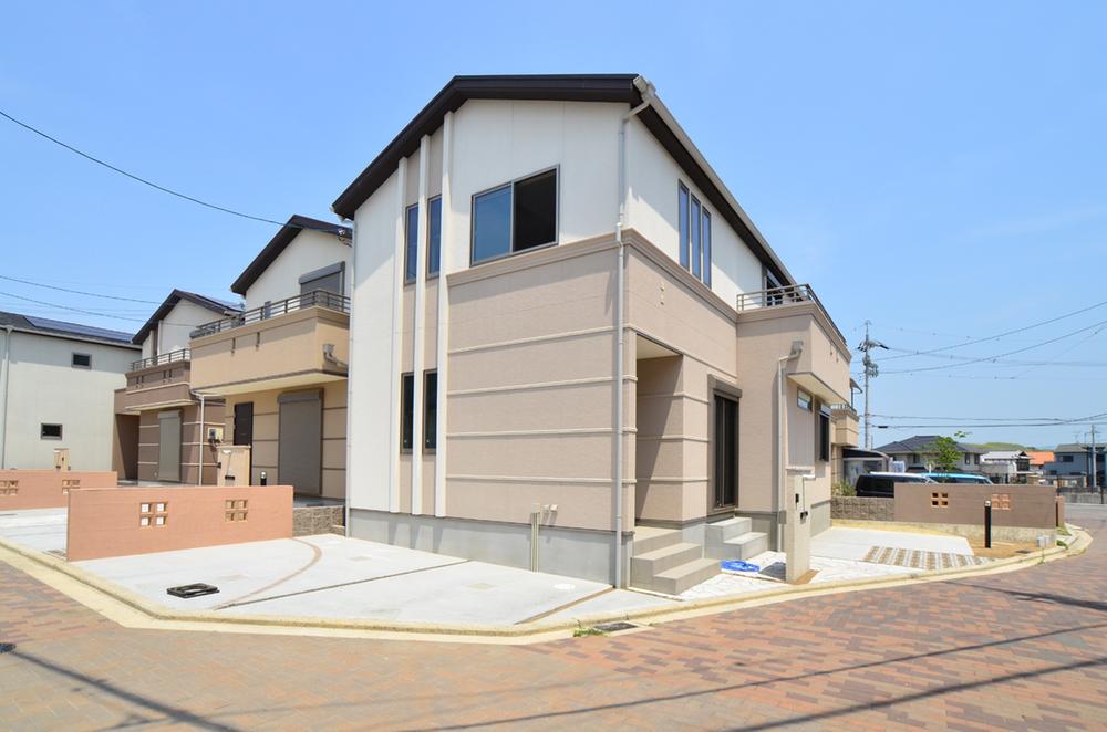 Same specifications photos (appearance). Same specifications construction cases ・ appearance