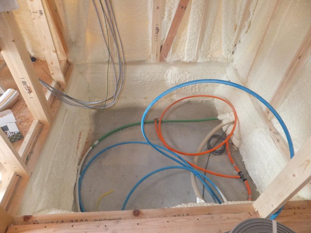 Other. Aqua Home (insulation material), Bisshiri up under the floor!