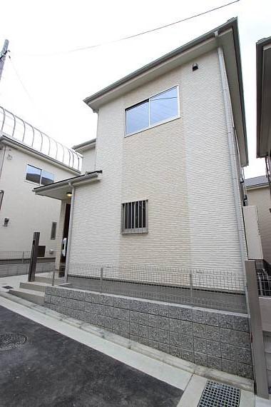 Local appearance photo. ventilation ・ Lighting are both good! !