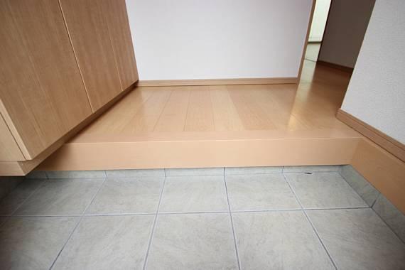 Entrance. Always bright entrance! !