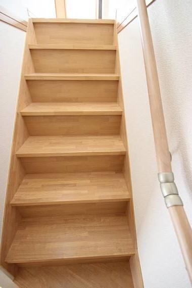 Other. Stairs with a handrail! ! Peace of mind ・ It is safe! !